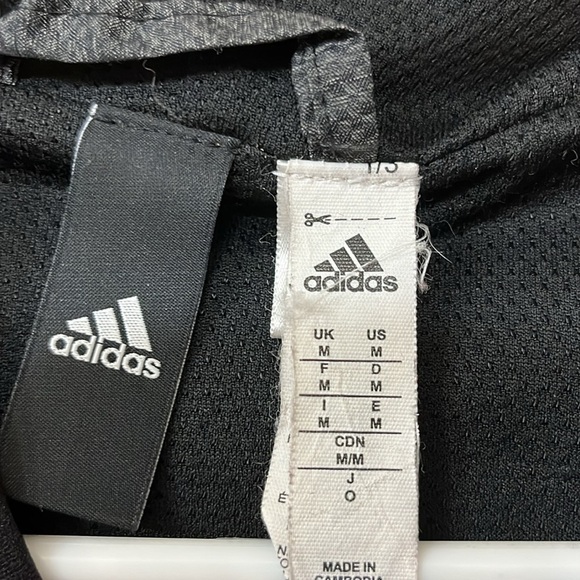 Adidas performance rain jacket - Picture 2 of 3